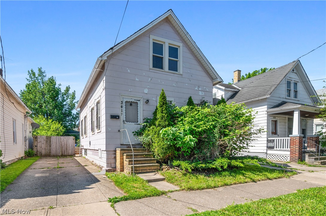 3417 Storer Avenue Cleveland OH 44109