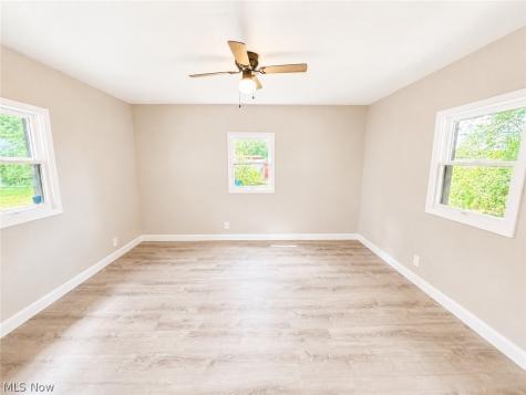 1185 Townsend Avenue Youngstown OH 44505