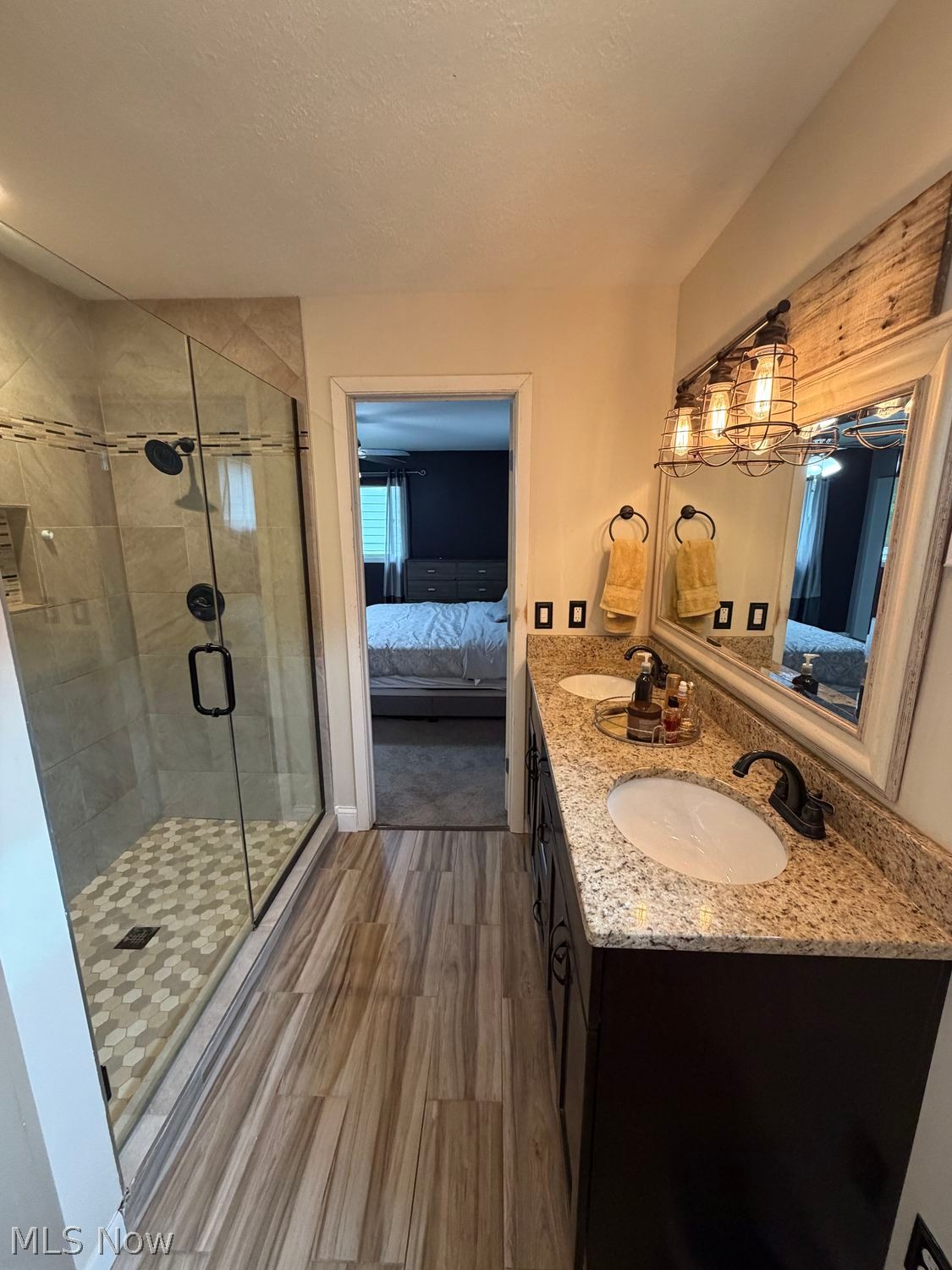 6137 Sherwood Drive North Olmsted OH 44070