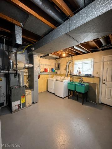 6137 Sherwood Drive North Olmsted OH 44070