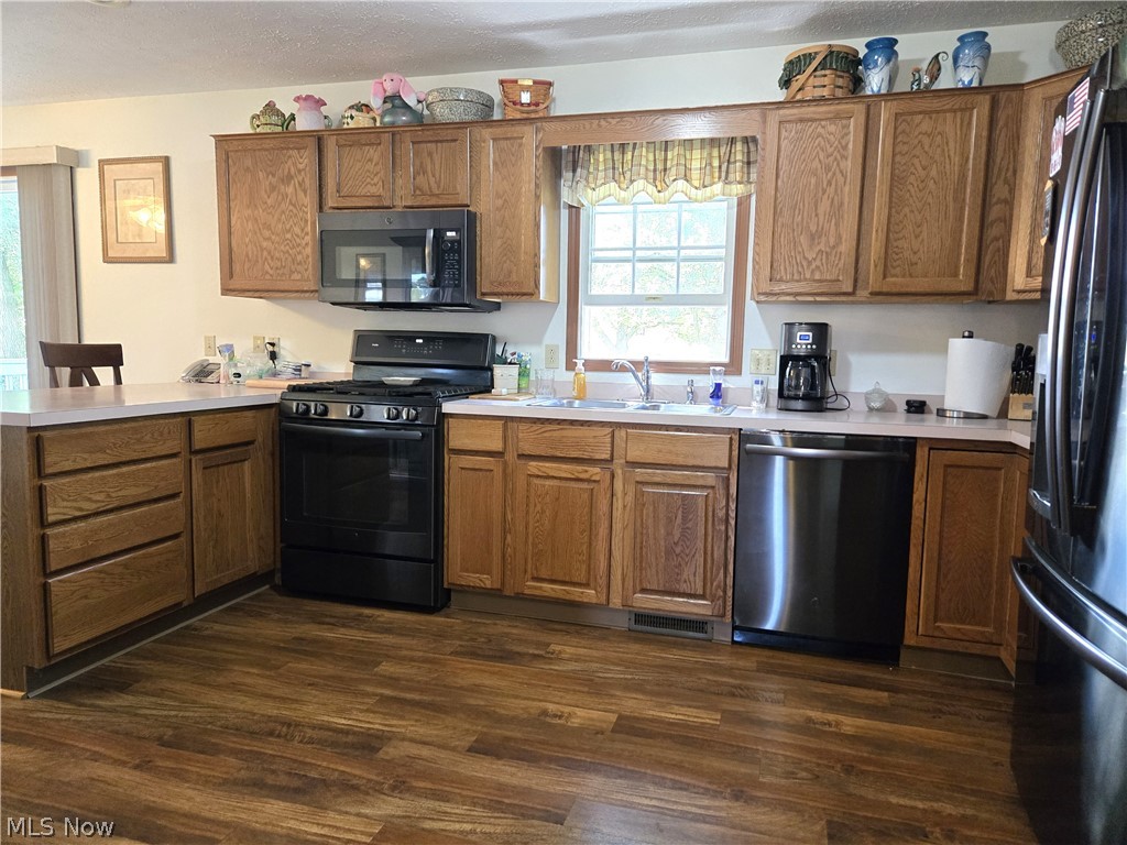 115 N Crestview Drive Creston OH 44217