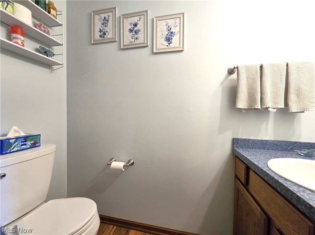 115 N Crestview Drive Creston OH 44217