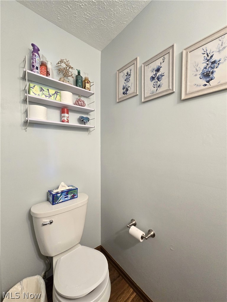 115 N Crestview Drive Creston OH 44217