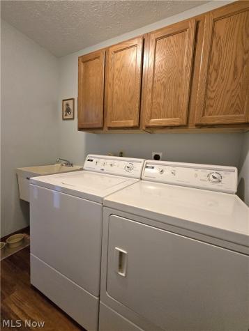 115 N Crestview Drive Creston OH 44217