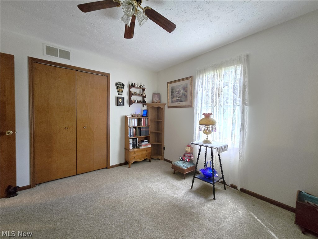 115 N Crestview Drive Creston OH 44217