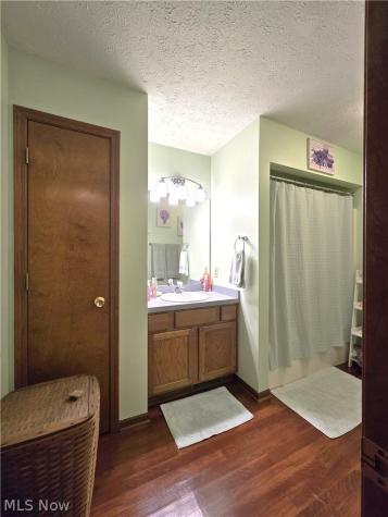 115 N Crestview Drive Creston OH 44217