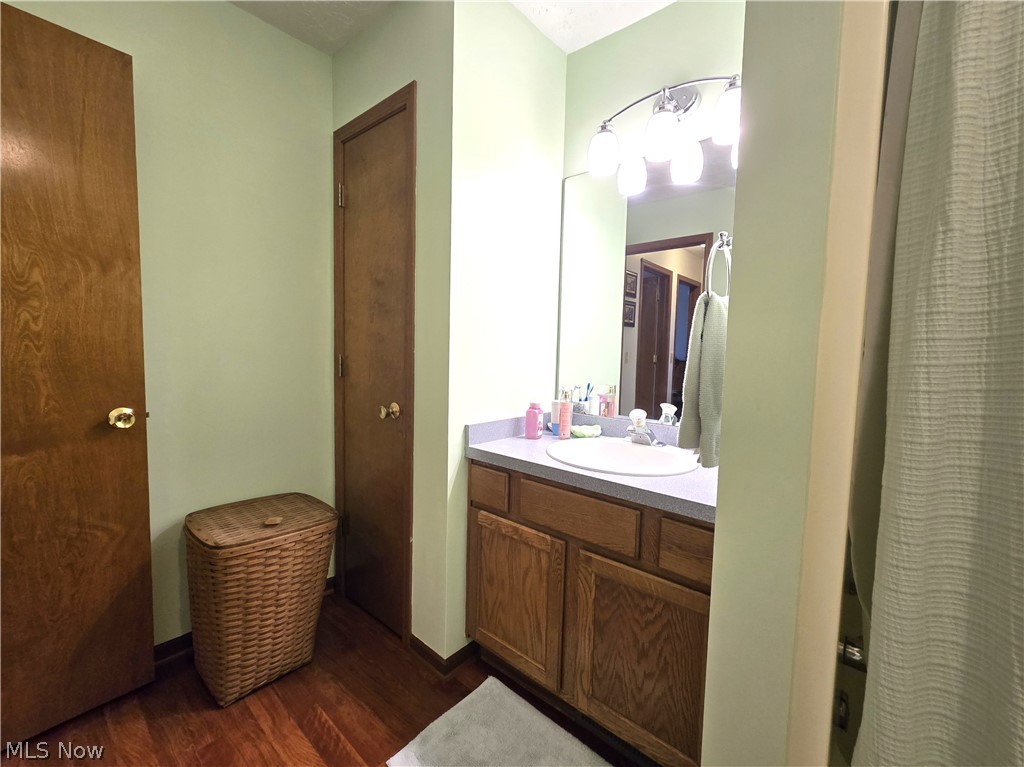 115 N Crestview Drive Creston OH 44217