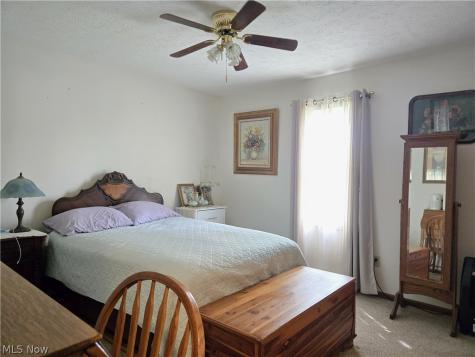 115 N Crestview Drive Creston OH 44217