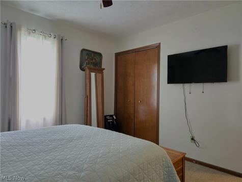 115 N Crestview Drive Creston OH 44217