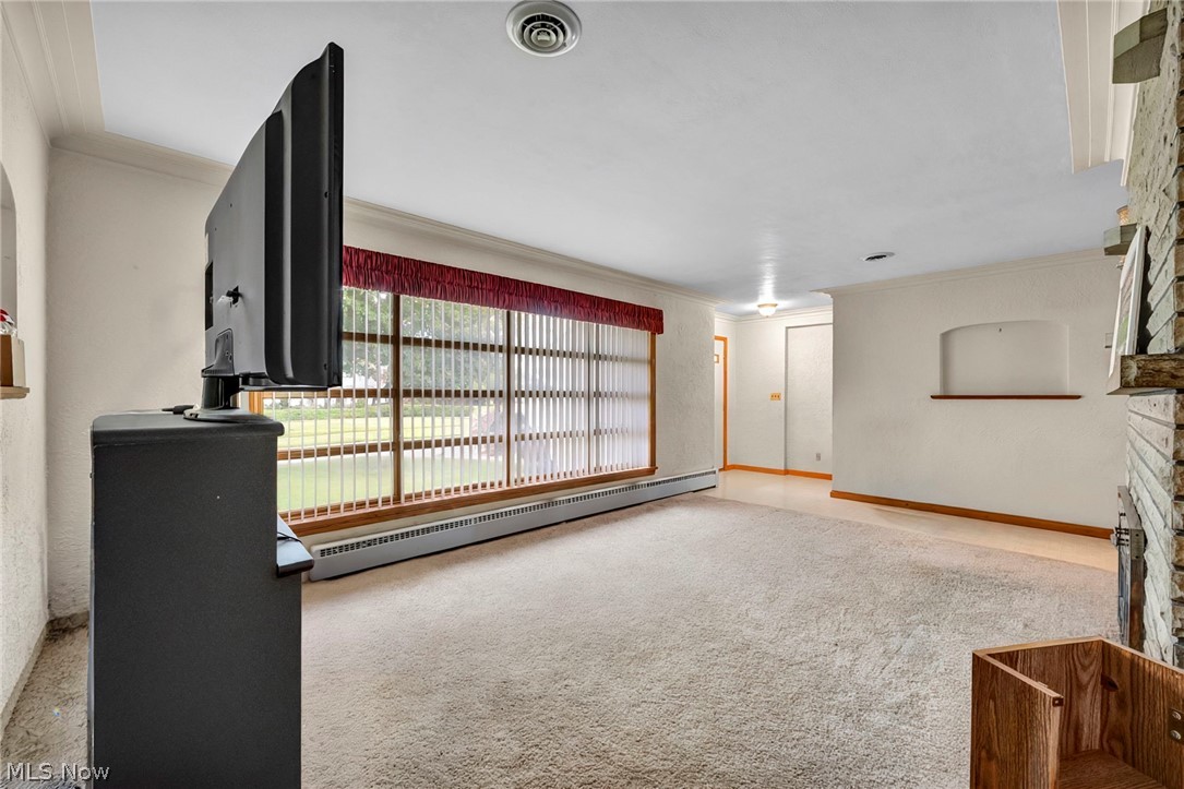 1030 Hillsdale Avenue Lorain OH 44052