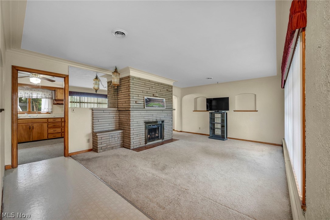 1030 Hillsdale Avenue Lorain OH 44052