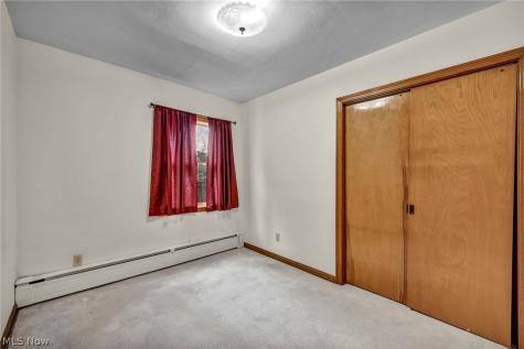 1030 Hillsdale Avenue Lorain OH 44052