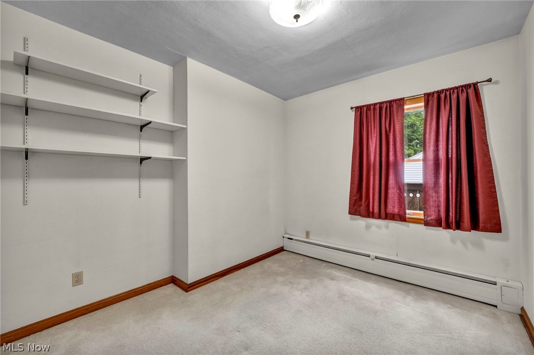1030 Hillsdale Avenue Lorain OH 44052
