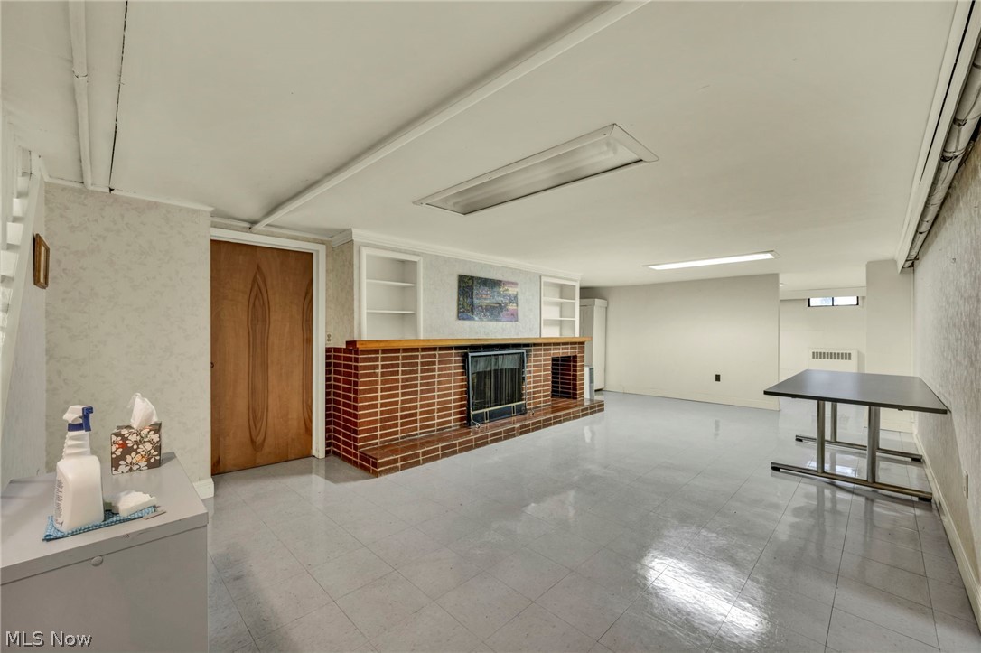 1030 Hillsdale Avenue Lorain OH 44052