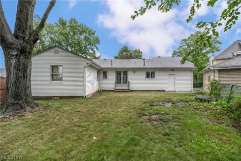 1030 Hillsdale Avenue Lorain OH 44052