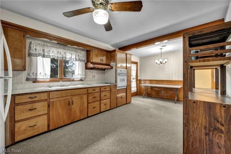 1030 Hillsdale Avenue Lorain OH 44052