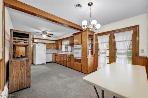 1030 Hillsdale Avenue Lorain OH 44052