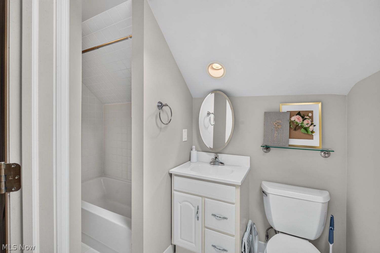 16675 Anne Lane Chagrin Falls OH 44023