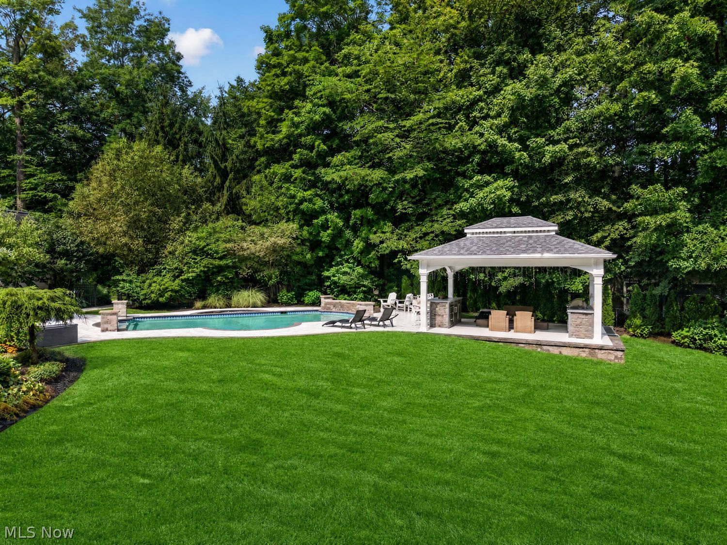 16675 Anne Lane Chagrin Falls OH 44023