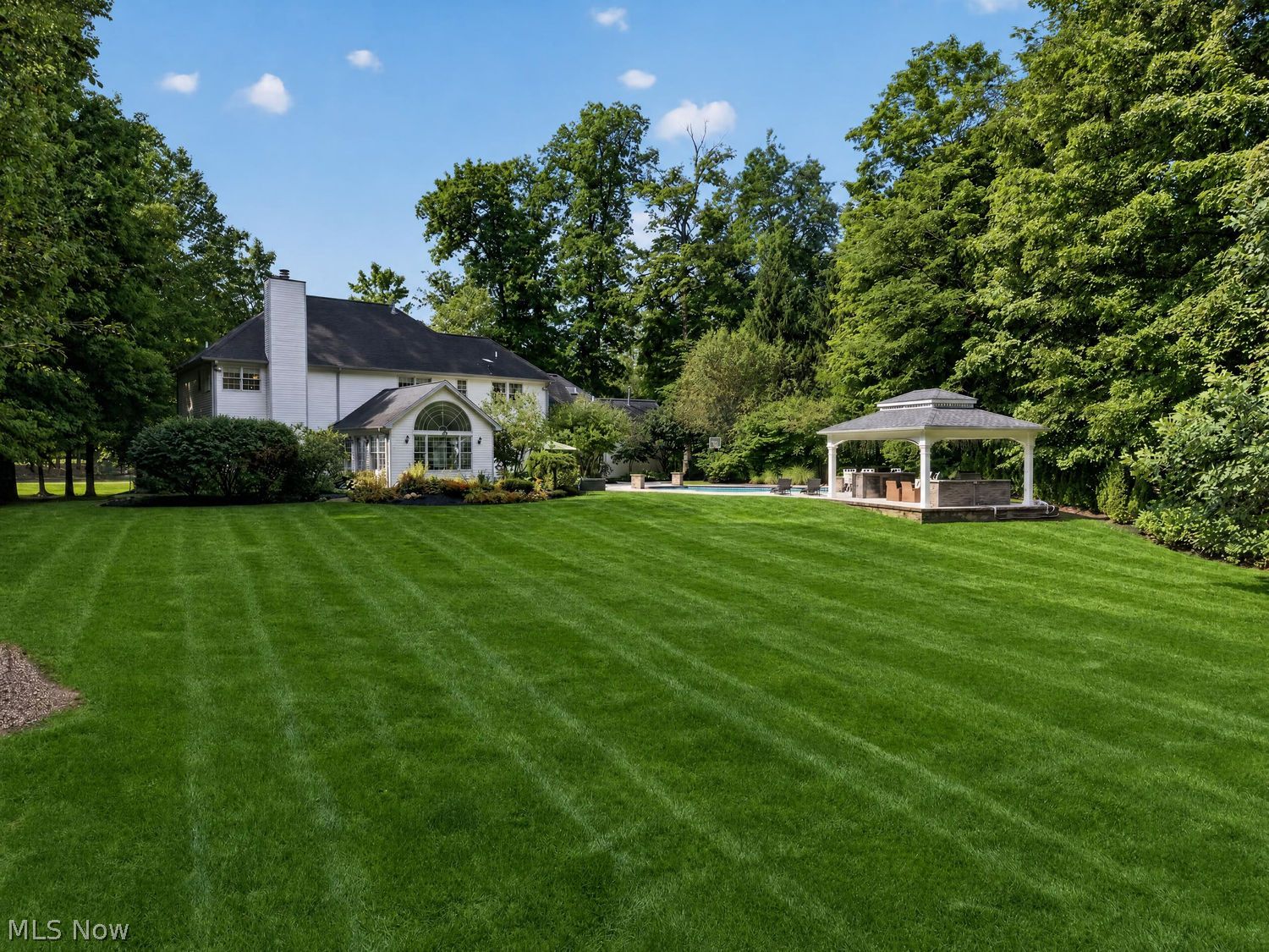 16675 Anne Lane Chagrin Falls OH 44023