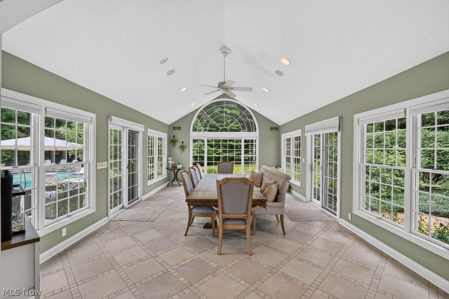 16675 Anne Lane Chagrin Falls OH 44023