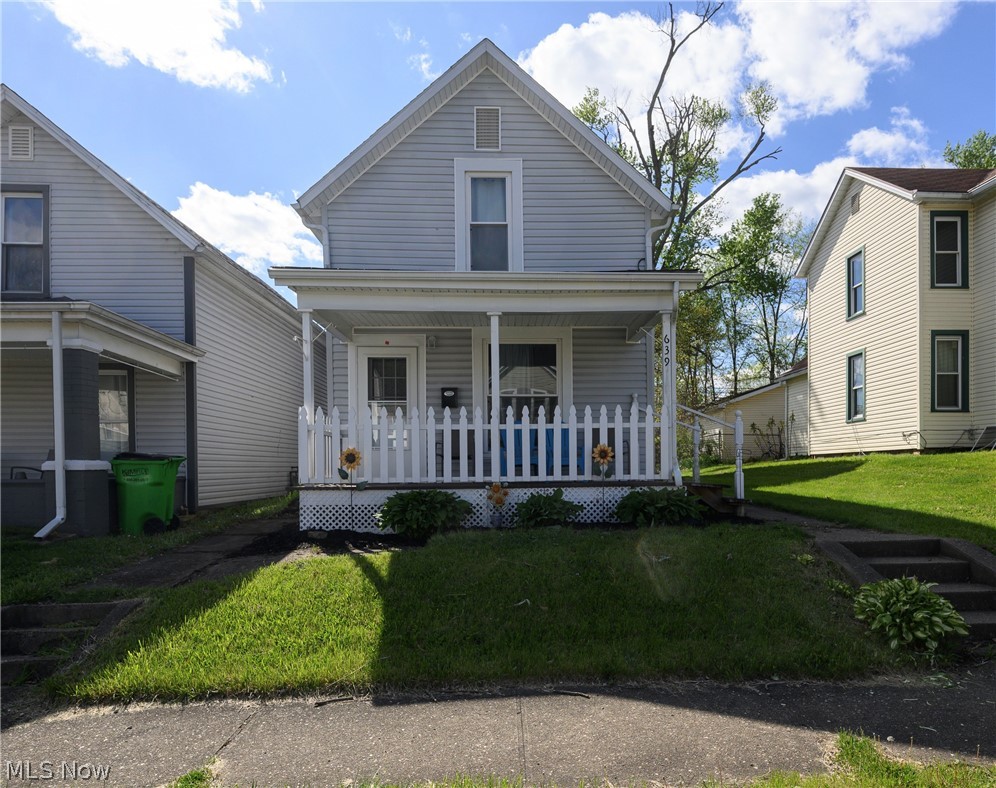 639 N 1st Street Dennison OH 44621