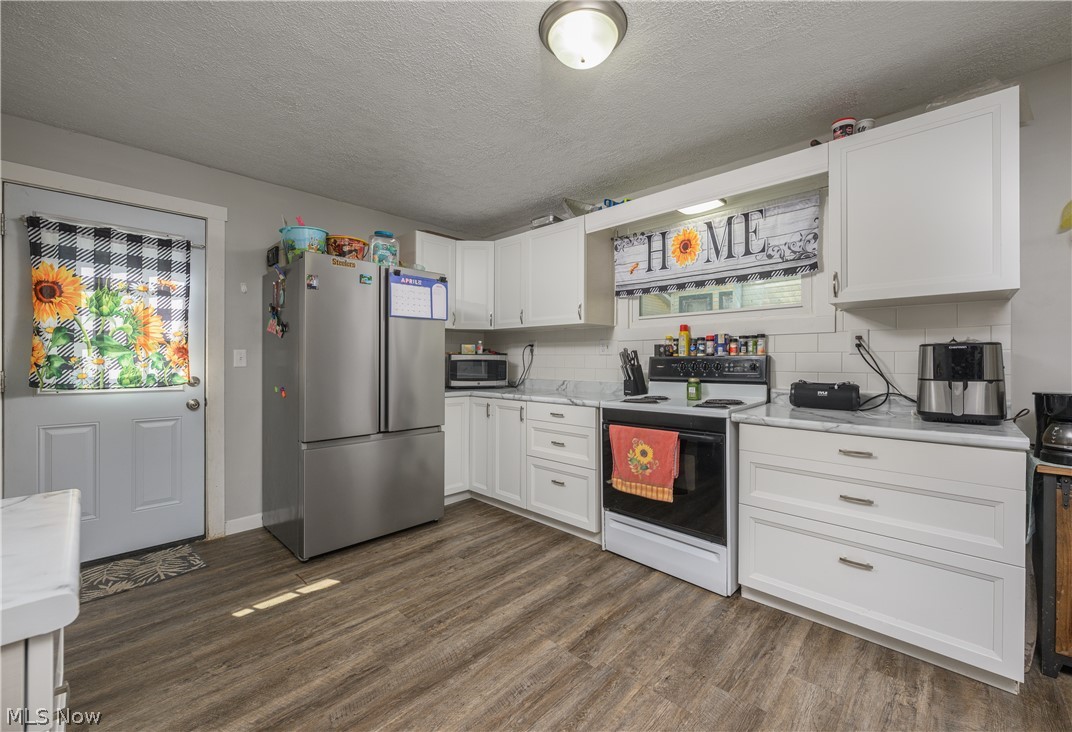 639 N 1st Street Dennison OH 44621