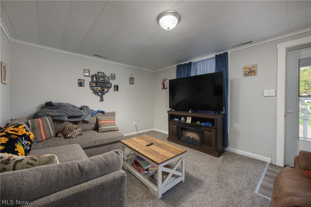 639 N 1st Street Dennison OH 44621
