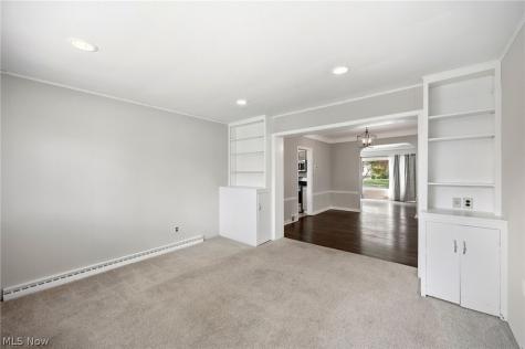 3889 Grenville Road University Heights OH 44118