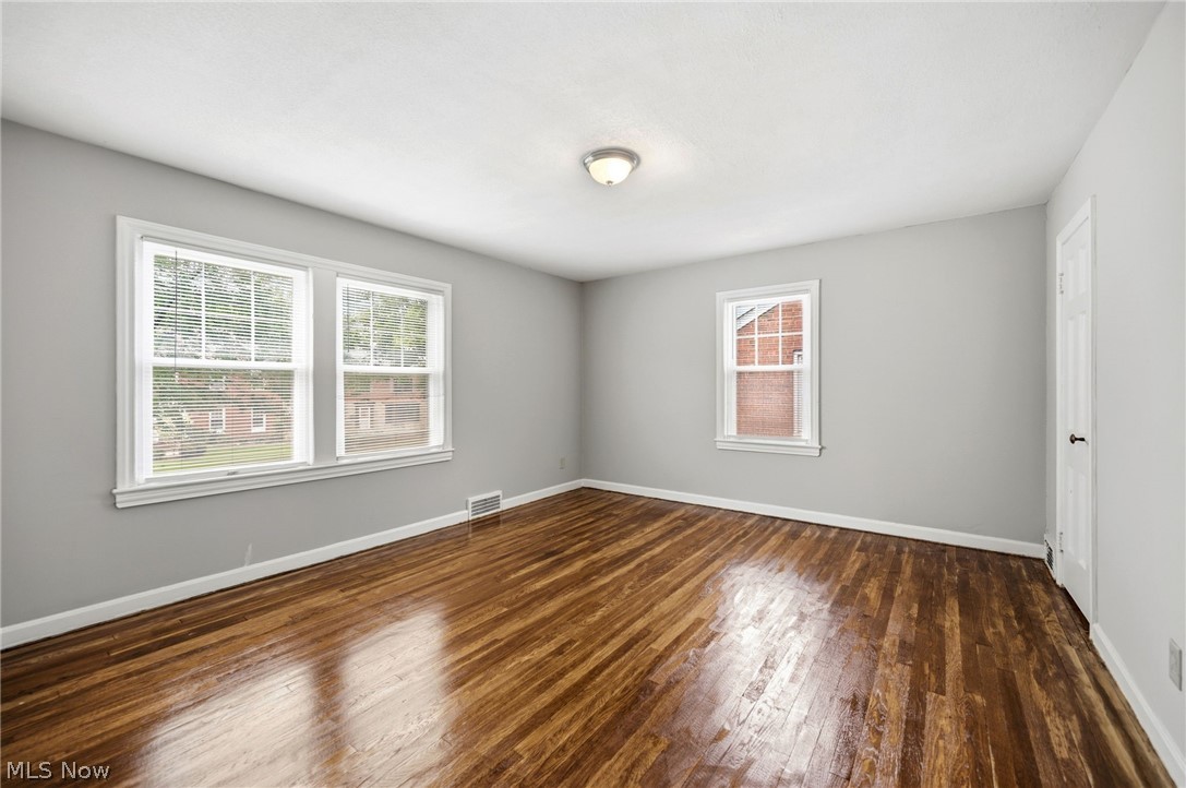 3889 Grenville Road University Heights OH 44118