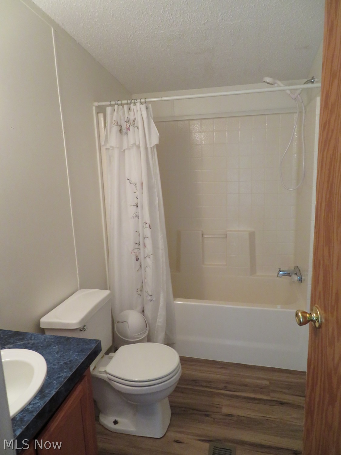 5852 Cleveland Road Wooster OH 44691