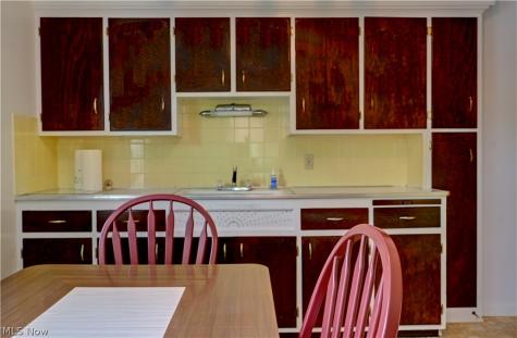 5708 Stickney Avenue Cleveland OH 44144