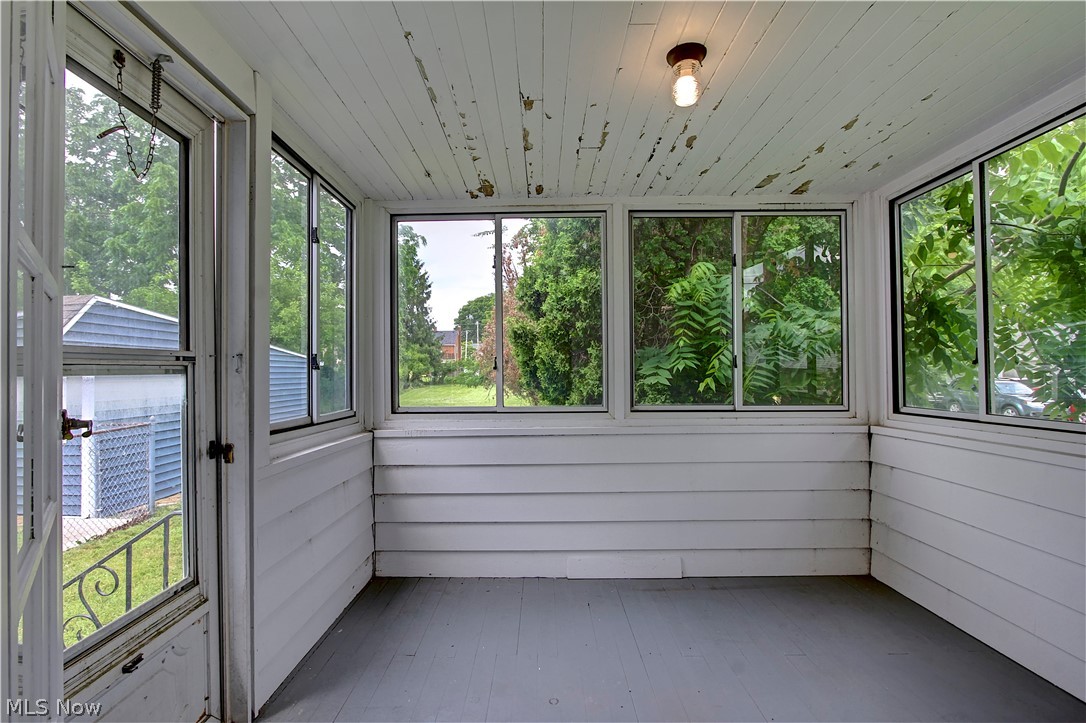 5708 Stickney Avenue Cleveland OH 44144