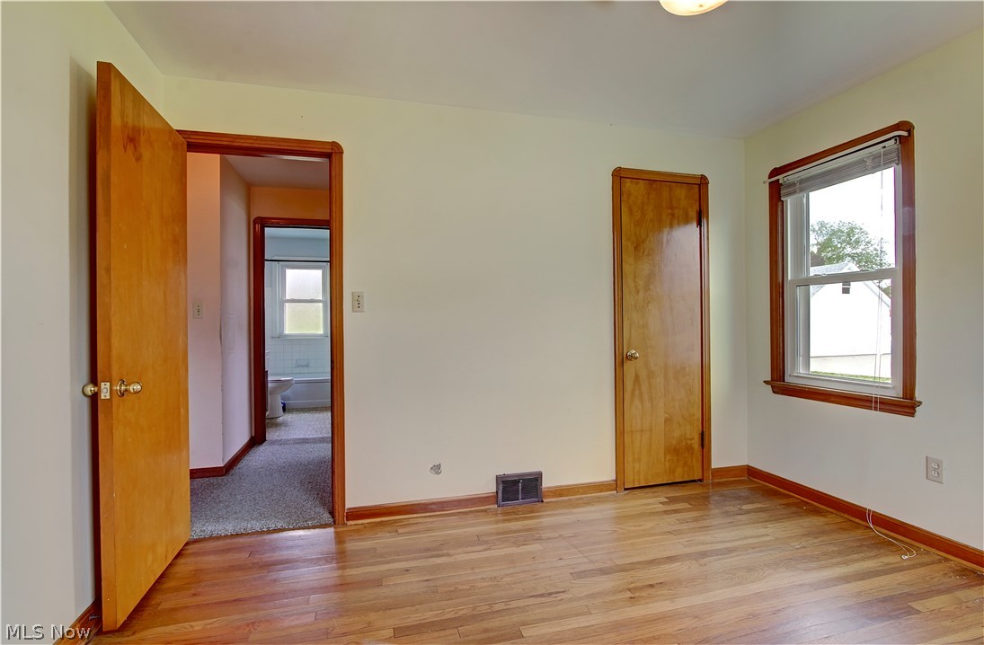 5708 Stickney Avenue Cleveland OH 44144