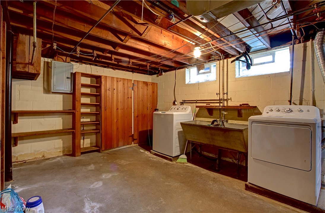 5708 Stickney Avenue Cleveland OH 44144