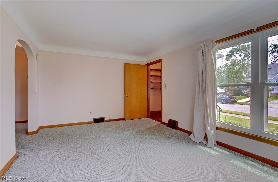 5708 Stickney Avenue Cleveland OH 44144