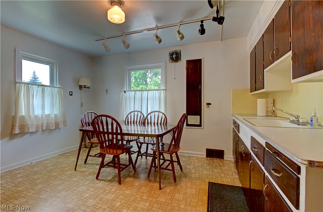 5708 Stickney Avenue Cleveland OH 44144