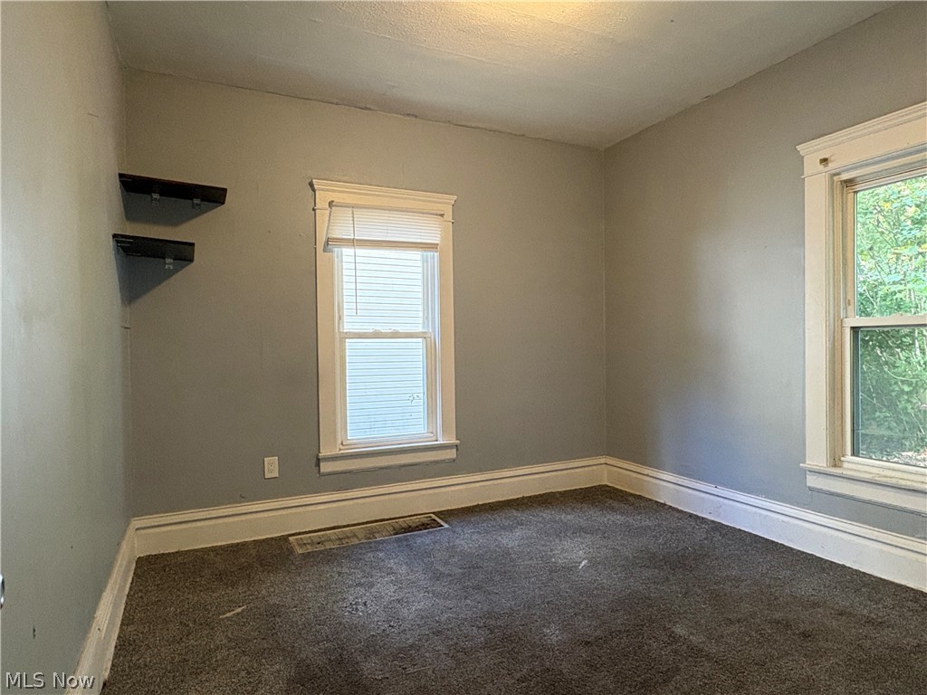 63 Rosalind Court Akron OH 44304