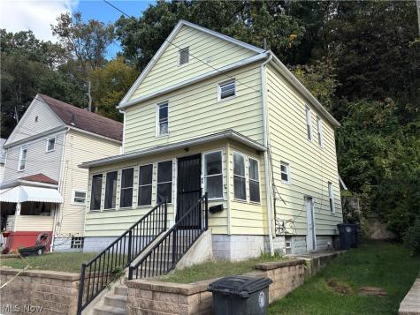 63 Rosalind Court Akron OH 44304