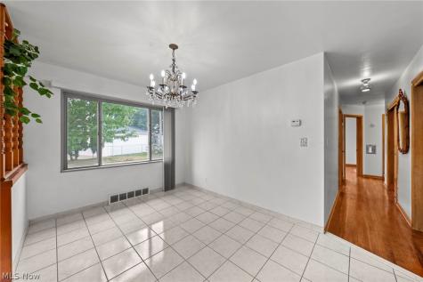 20707 Hilliard Boulevard Rocky River OH 44116