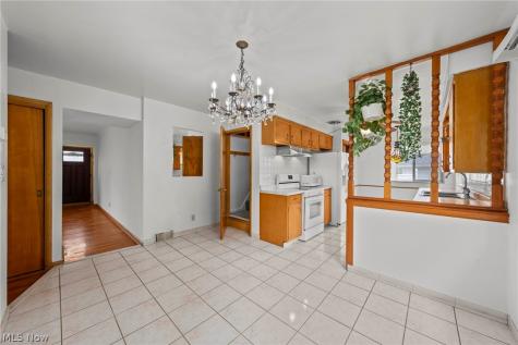 20707 Hilliard Boulevard Rocky River OH 44116