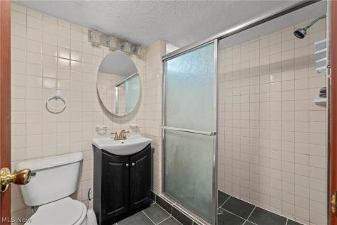 20707 Hilliard Boulevard Rocky River OH 44116