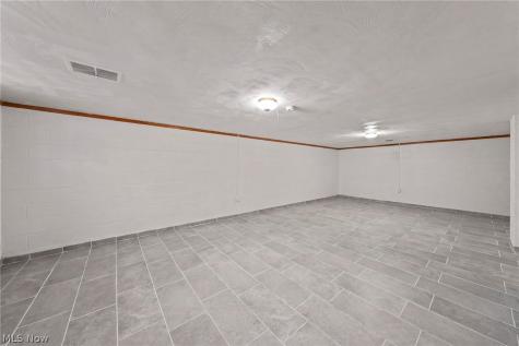 20707 Hilliard Boulevard Rocky River OH 44116