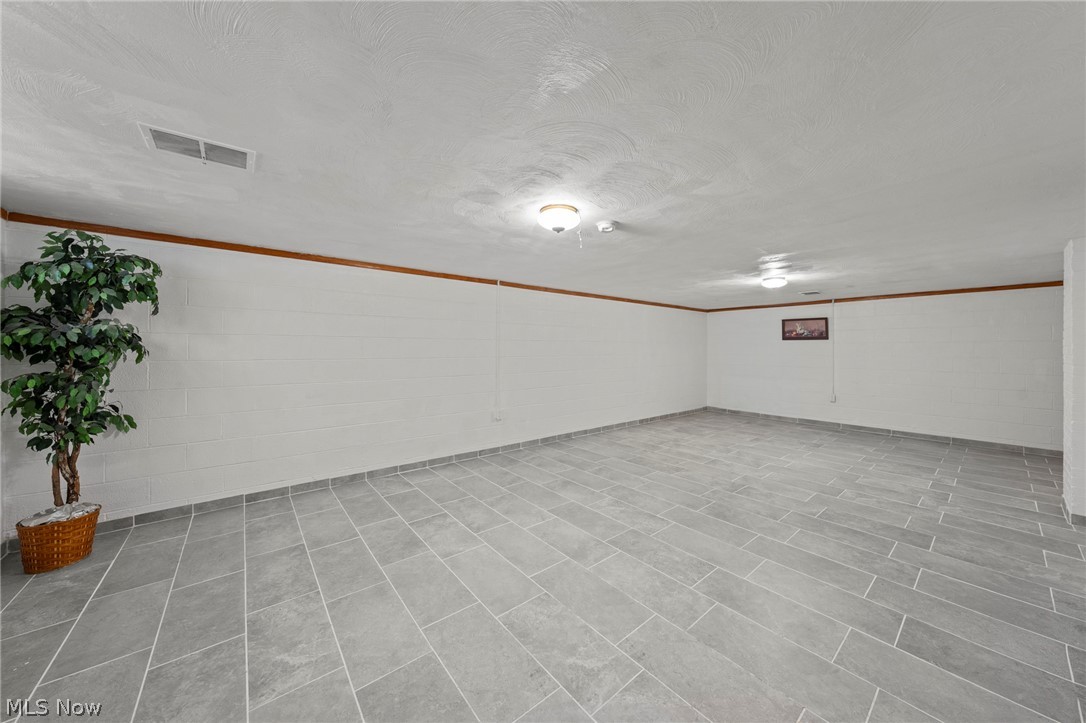 20707 Hilliard Boulevard Rocky River OH 44116