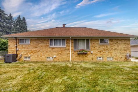 20707 Hilliard Boulevard Rocky River OH 44116