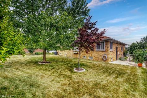 20707 Hilliard Boulevard Rocky River OH 44116