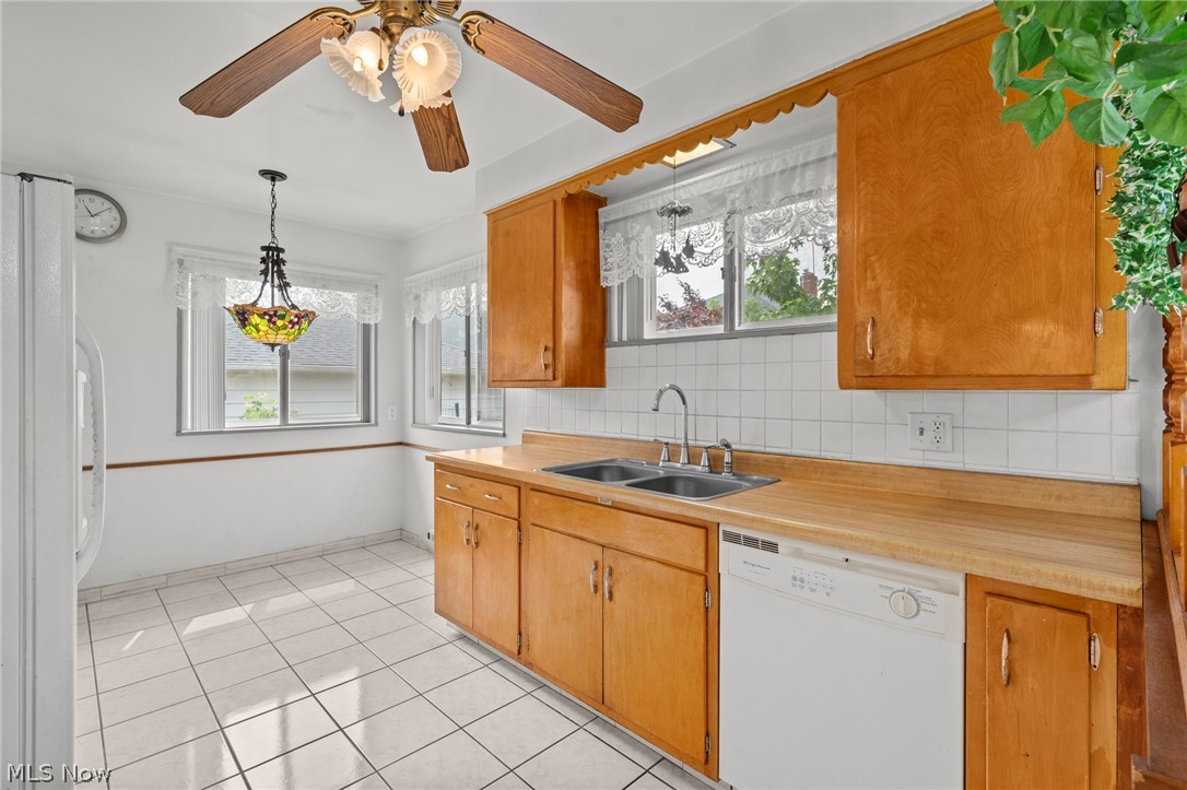 20707 Hilliard Boulevard Rocky River OH 44116