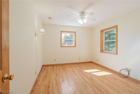 415 Fourth Square Marietta OH 45750