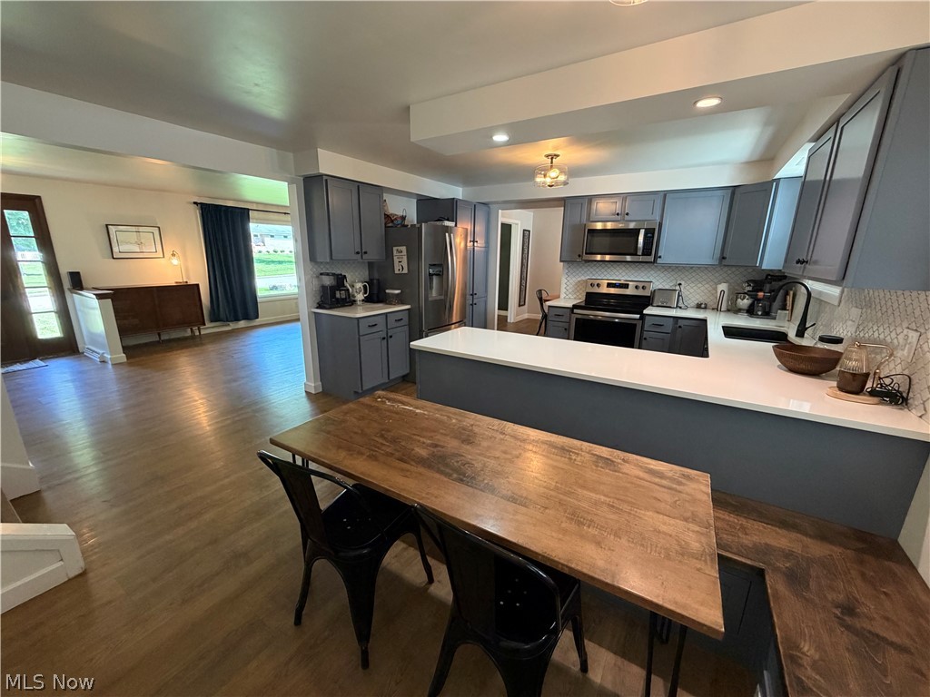 327 Kingwood Columbiana OH 44408