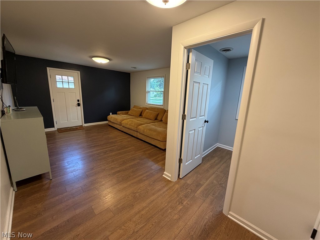 327 Kingwood Columbiana OH 44408